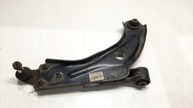 Сайлентблок переднего нижнего рычага 9816380380 PEUGEOT