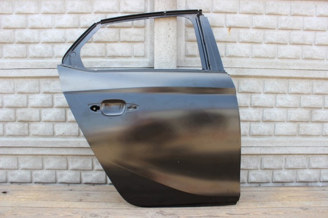 Дверь задняя, правая Opel Corsa F