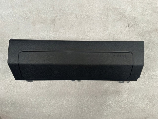 Эйрбэг защиты коленей нижняя A1178600402 MERCEDES