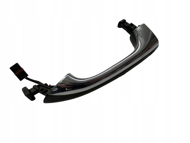 Ручка левой передней двери наружная A1647600370 MERCEDES