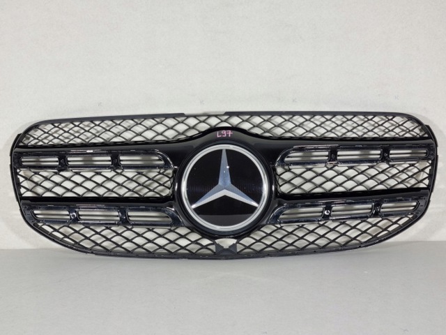 Решетка радиатора Mercedes GLS