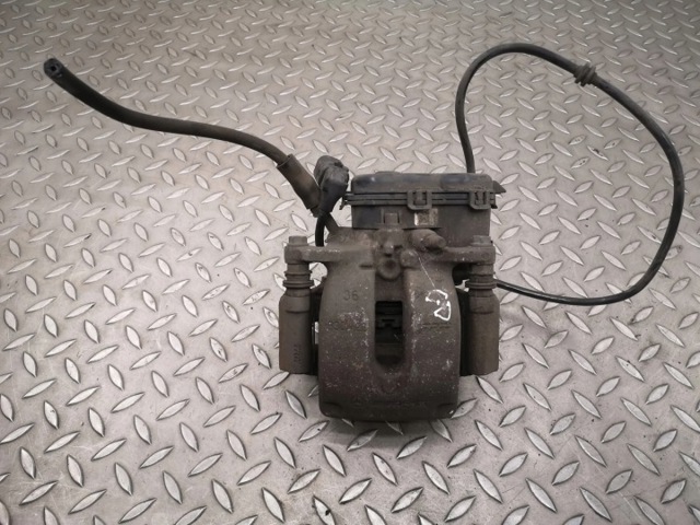 A1764230281 Mercedes