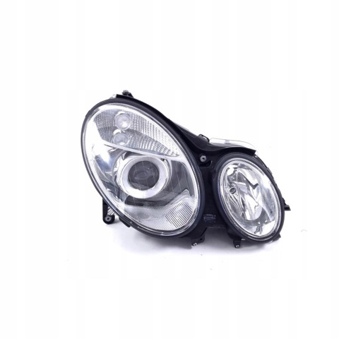 Правая блок фара A2118200661 MERCEDES