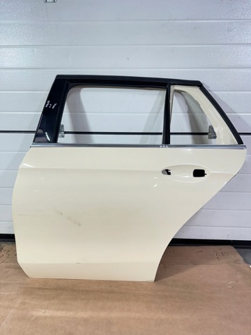 Задняя левая дверь A2137300305 MERCEDES