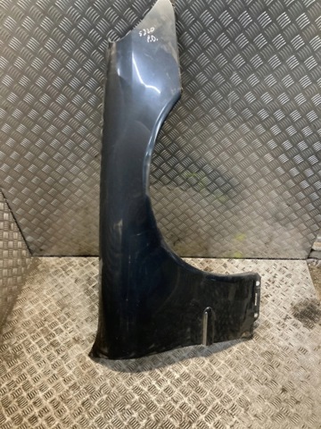 Правое крыло A2208800418 MERCEDES