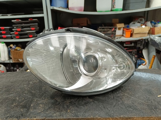 Блок фара левая A2518200161 MERCEDES