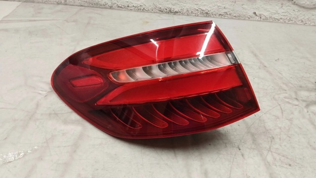 Задний левый стоп A2539060900 MERCEDES