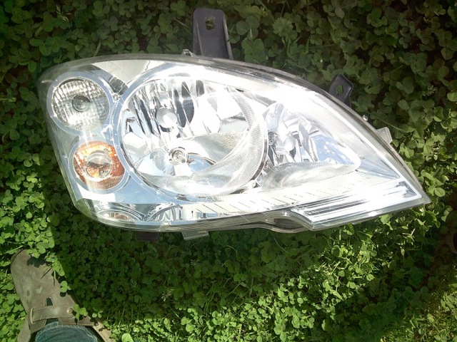 Основная фара - вставка A6398201961 MERCEDES