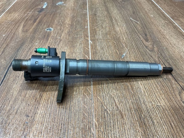 Форсунки AH4Q9K546BB LAND ROVER