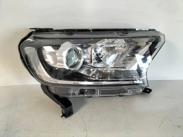 Фара комбинированная, передняя EB3B13W029PM FORD