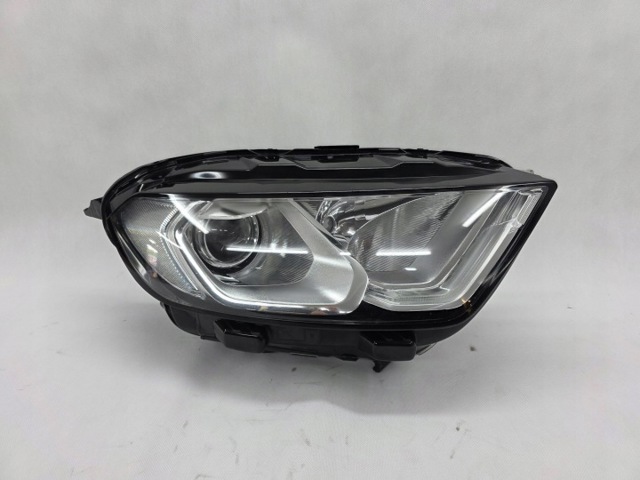 Правая блок фара GN1513W029JE FORD