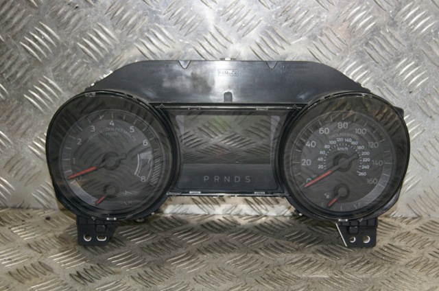 GR3T10849EE Ford