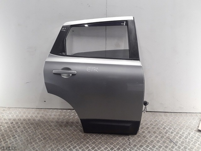 Задняя правая дверь H2100JD0M0 NISSAN