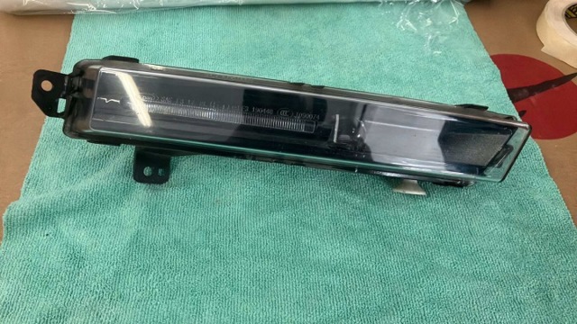 Туманка правая JPLA15200AE LAND ROVER