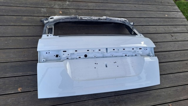 Пятая дверь LR178329 LAND ROVER