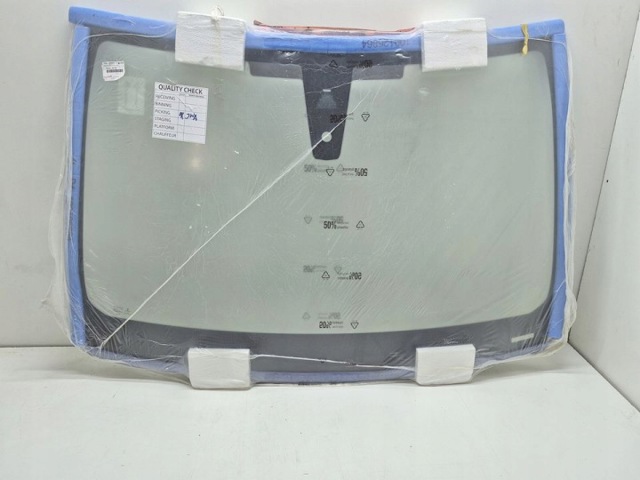 Окно ветровое SU001A9795 TOYOTA