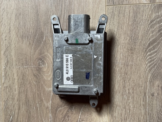 Радар смены полосы движения 4L0910566C VAG
