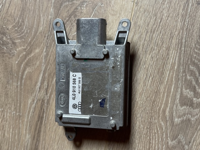 Радар смены полосы движения 4L0910568C VAG