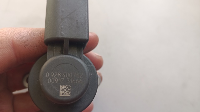 BOSCH 0928400762 Клапан регулировки давления (редукционный клапан ТНВД) Common-Rail-System в наличии Черкассы