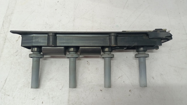 Катушка зажигания 12567686 GM