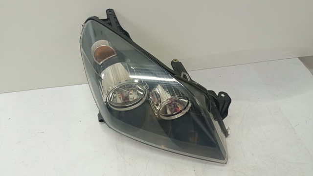 OPEL 24451033 Правая фара в наличии Полтава