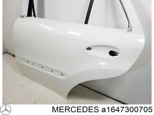 Дверь задняя A1647300705 MERCEDES
