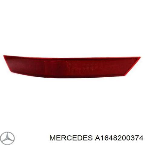 Левый отражатель бампера A1648200374 MERCEDES