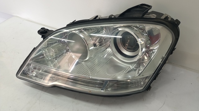 MERCEDES 1648202159 Фара левая в наличии Украина