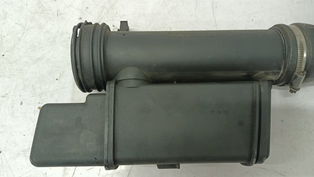 Патрубок интеркуллера A2115280308 MERCEDES