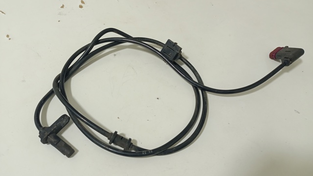 Датчик ABS задний A2115403017 MERCEDES