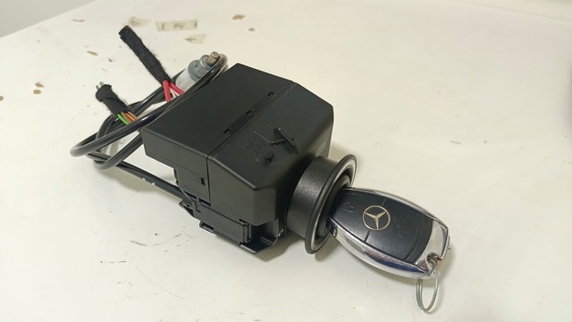 Замок зажигания A2115452308 MERCEDES