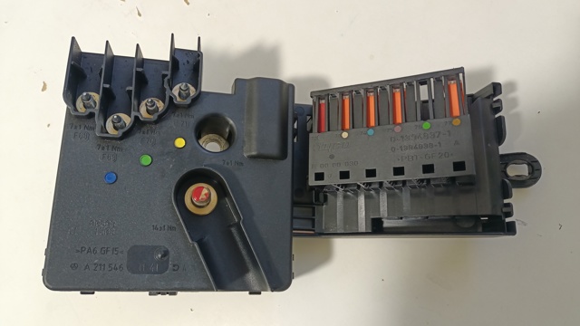 Колодка соединительная плюсового кабеля A2115461141 MERCEDES