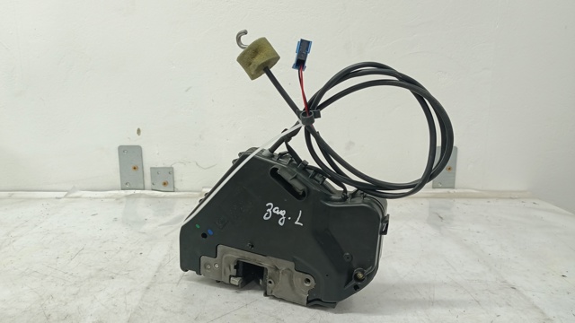 MERCEDES A2117300535 Замок двери задней левой в наличии Сумы