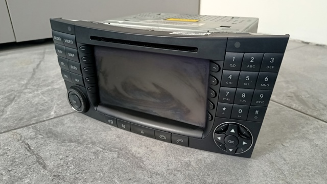 2118202197 MERCEDES Магнитола (радио AM/FM) купить в Каменское