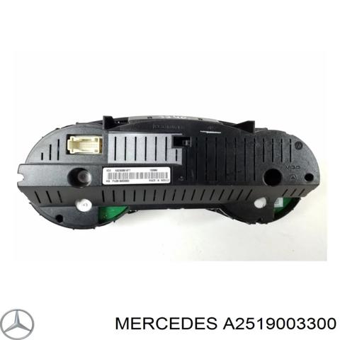 Щиток приборов A2519003300 MERCEDES