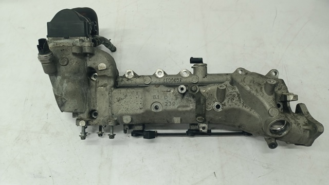 Коллектор впускной, левый A6420902737 MERCEDES