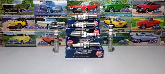 93175 NGK Свечи зажигания купить в Кривой Рог