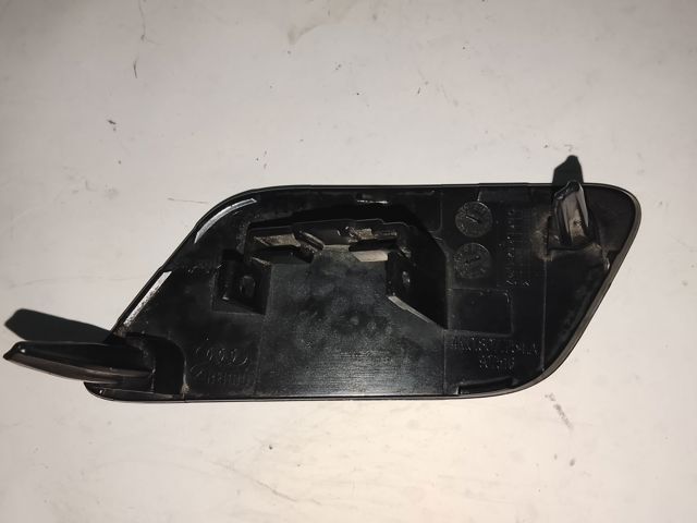 VAG 4M0807754B Накладка форсунки омывателя фары передней в наличии Черновцы