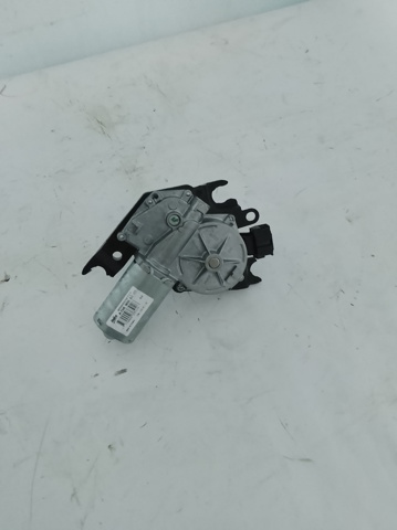 Моторчик заднего стеклоочистителя A1569068200 MERCEDES