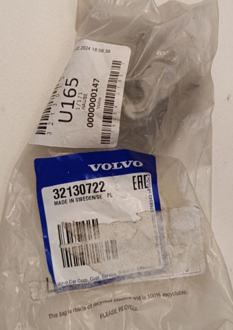 VOLVO 32130722 Заглушка днища кузова в наличии Хмельницкий