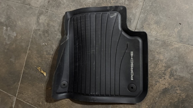9Y00448011E0 PORSCHE купить в Киев