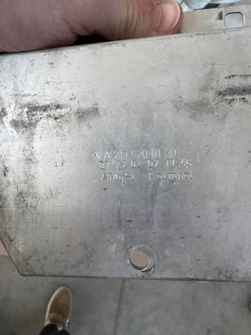 Шина бампера переднего A2136200130 MERCEDES