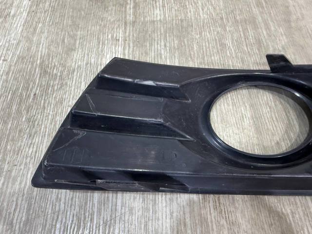 3C8853665C VAG Заглушка (решетка) противотуманных фар бампера переднего левая купить в Винница