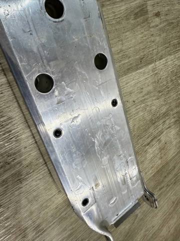 51117266191 BMW Кронштейн усилителя переднего бампера купить в Чернигов