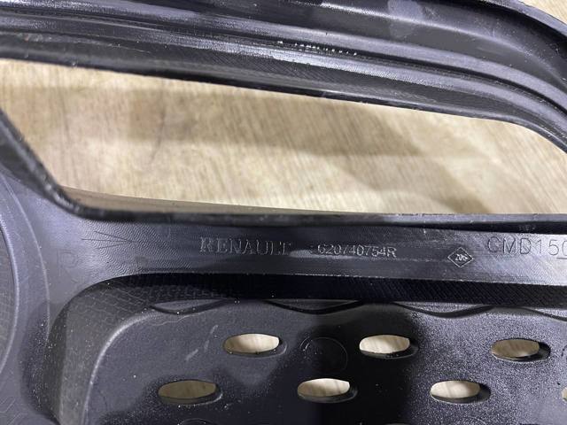 620740754R RENAULT Заглушка (решетка) противотуманных фар бампера переднего правая купить в Киев