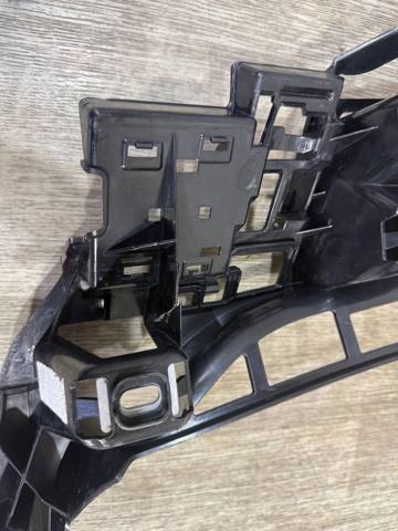 A1678801001 MERCEDES Кронштейн бампера заднего левый купить в Полтава