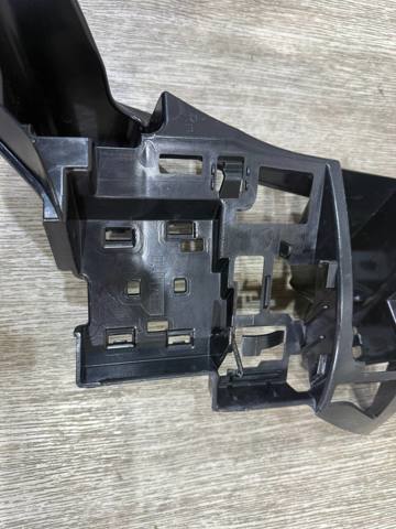 A1678801001 MERCEDES Кронштейн бампера заднего левый купить в Ирпень