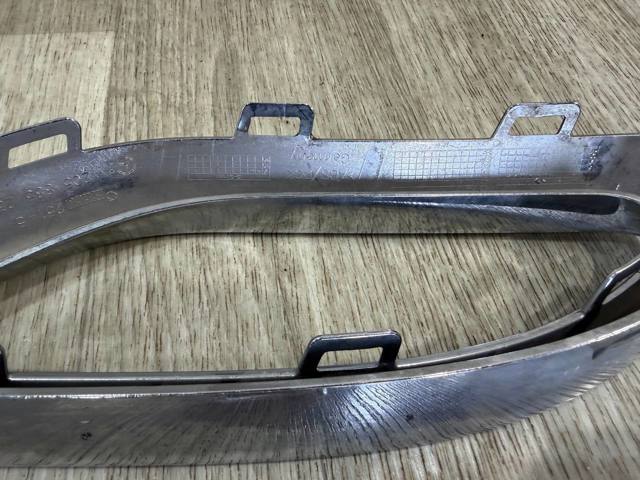 A2058852321 MERCEDES Накладка бампера заднего правая купить в Ирпень