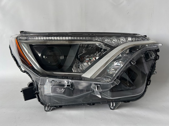 Фара правая 811100R080 КИТАЙ