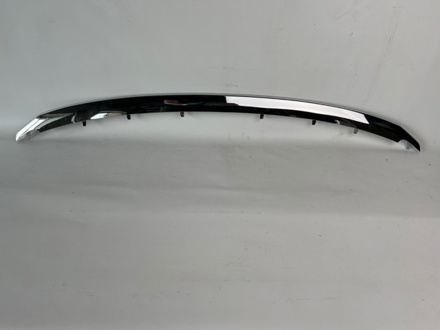 Молдинг решетки радиатора, нижний BB5Z8200BA КИТАЙ